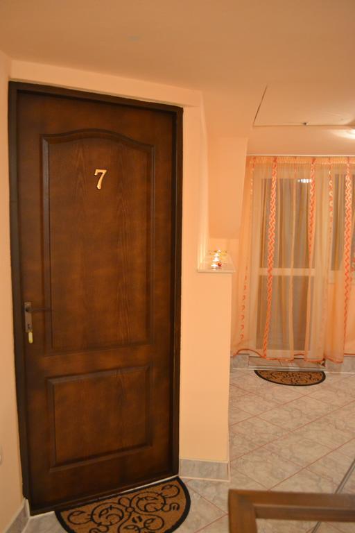 Ersa Panzio Hotel Bisericani  Екстериор снимка